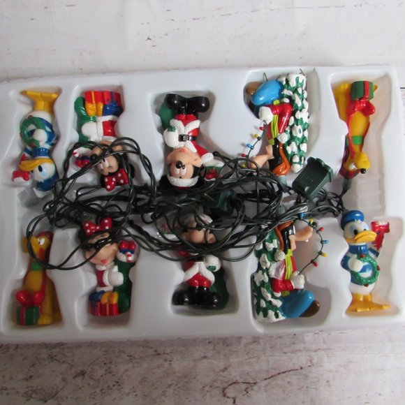 Disney Holiday Disney Mickey Friends Character String Lights Set